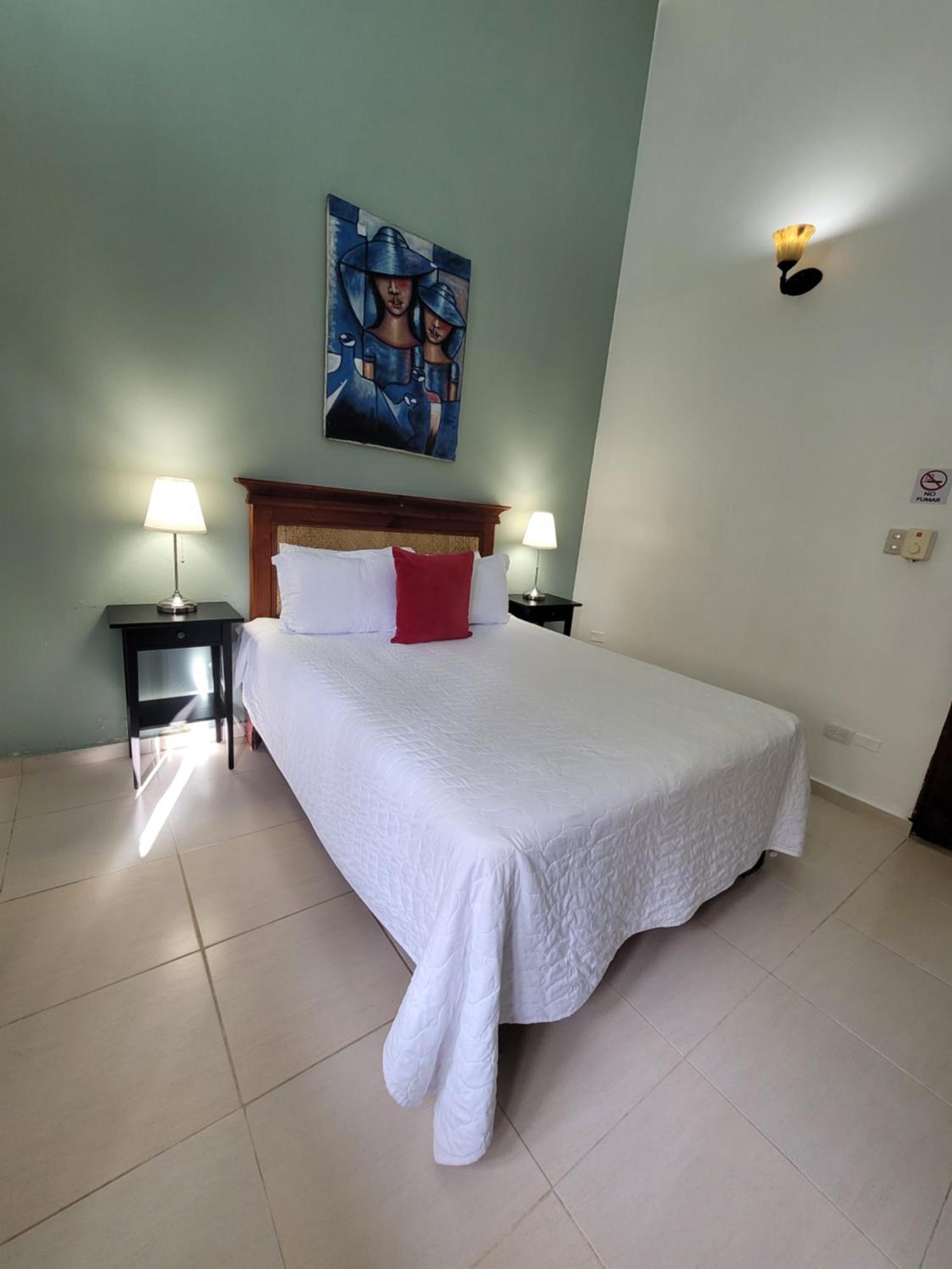 Hotel Class Colonial Santo Domingo Phòng bức ảnh