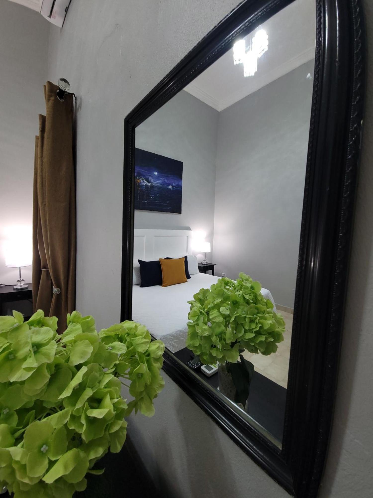 Hotel Class Colonial Santo Domingo Phòng bức ảnh